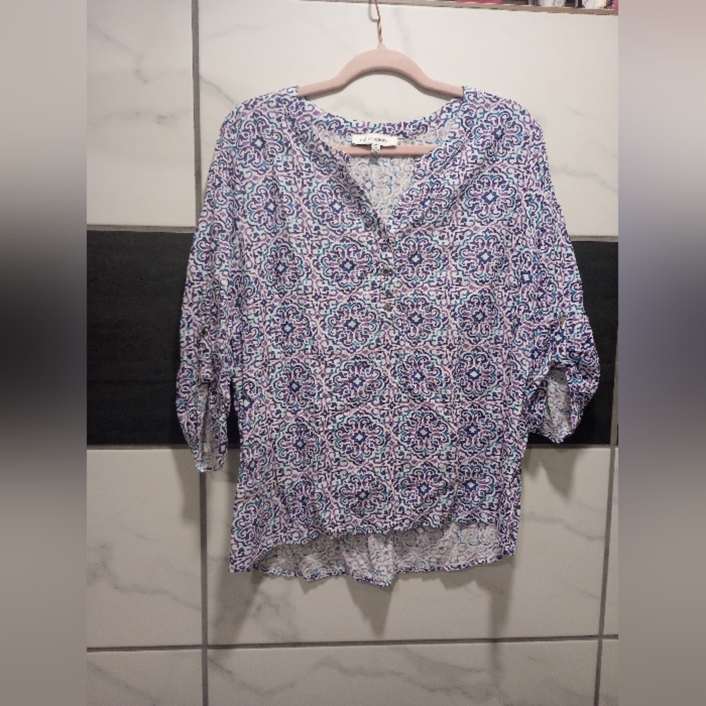 Emily Daniels 3/4 sleeve shirt